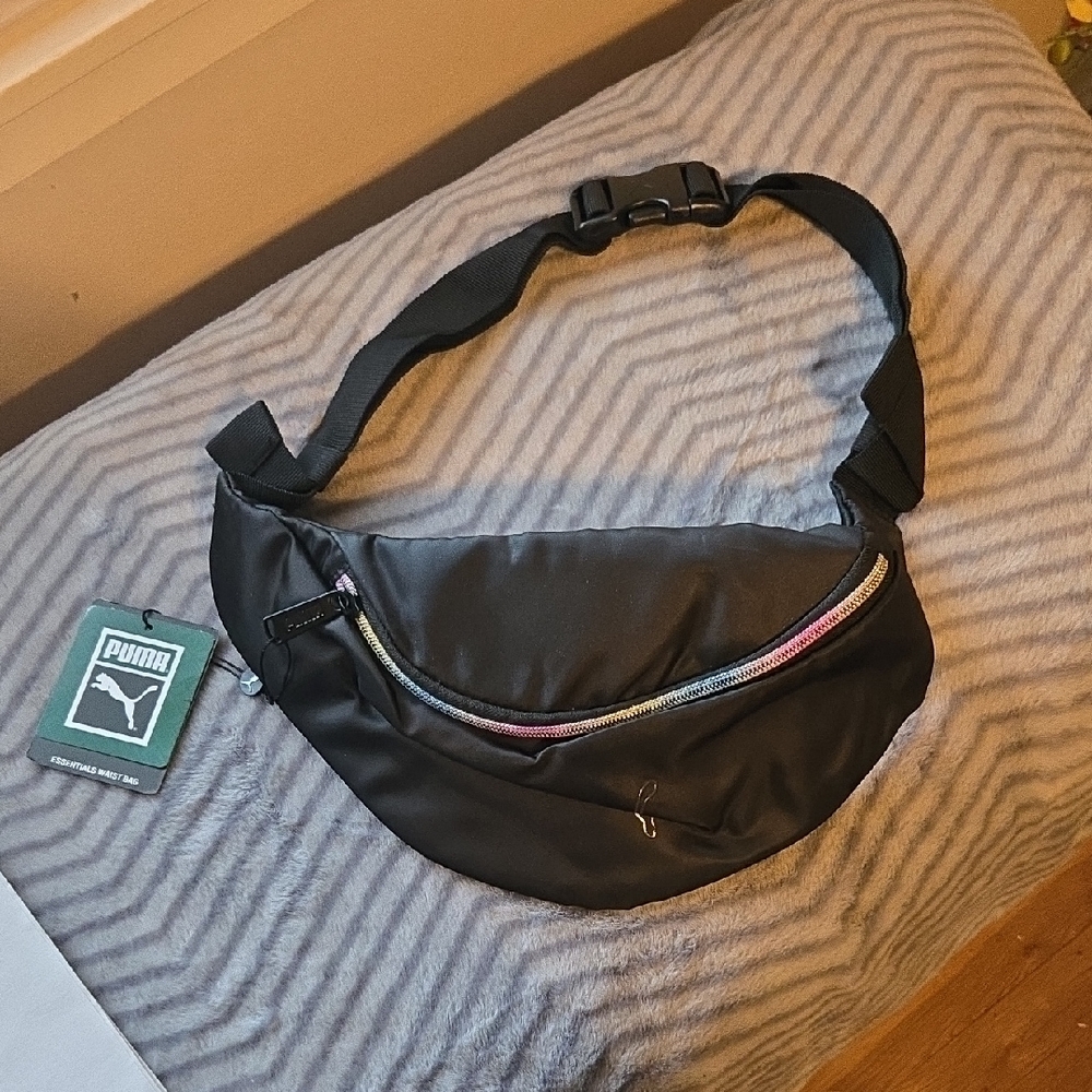 Puma Black Belt Bag Sleek Durable Design 🖤
